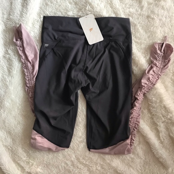 NWT Fabletics Set - Picture 3 of 6